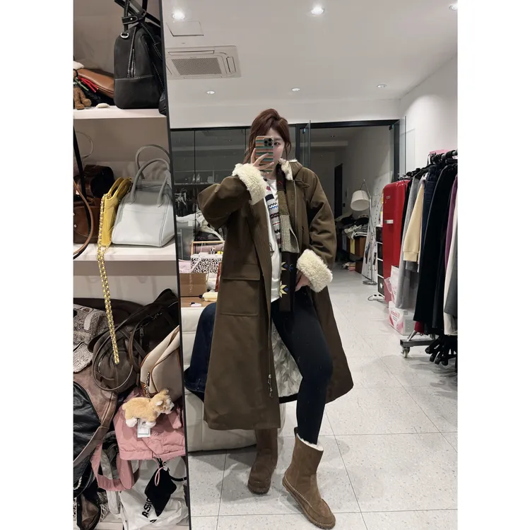 晶咕【日耳曼东区】经典牛角扣大翻领圈圈毛保暖羽绒派克外套