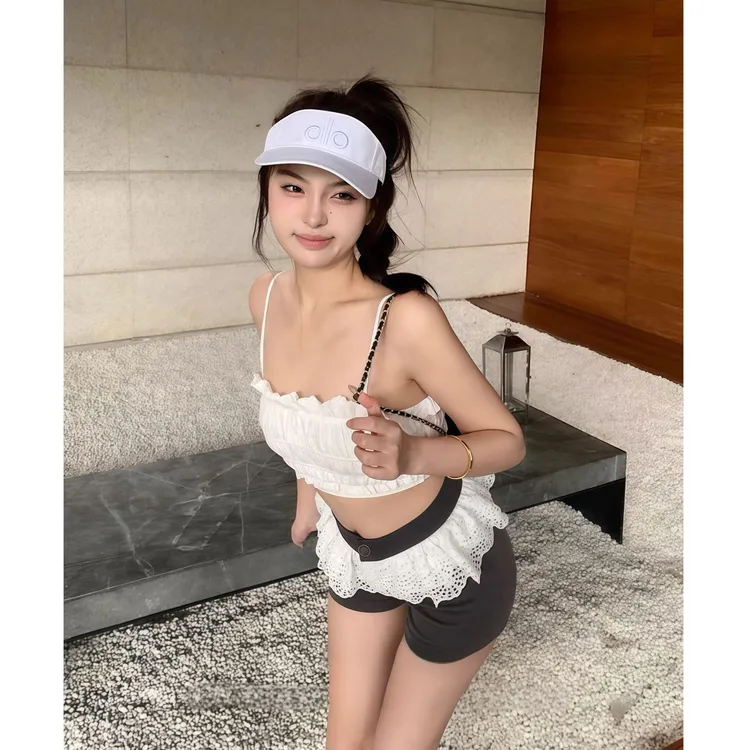 2025夏季新款内搭ins性感褶皱背心辣妹上衣纯欲风吊带配显瘦短裤