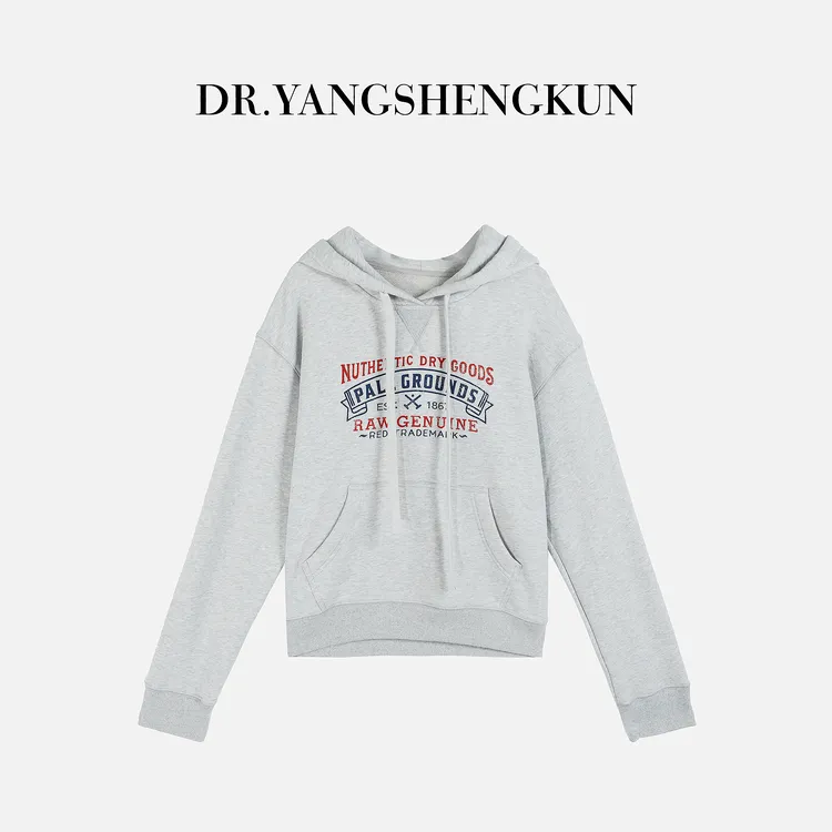 杨圣坤2025冬季新品小众美式复古字母印花连帽套头卫衣ES25101217