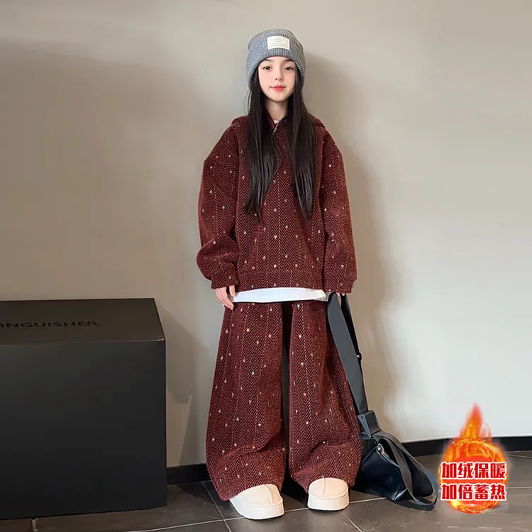 女童加绒套装时髦宽松加厚保暖连帽卫衣阔腿裤打底衫三件套冬童装