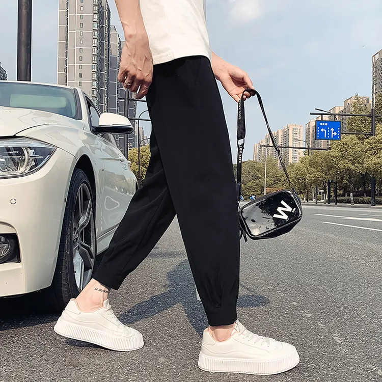 2025夏季薄款冰丝休闲裤男士宽松垂感小西裤潮牌痞帅黑色哈伦裤子