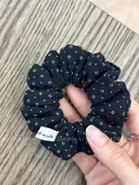 黑色四叶小肠圈原创设计波西米亚风日韩发绳发圈头饰