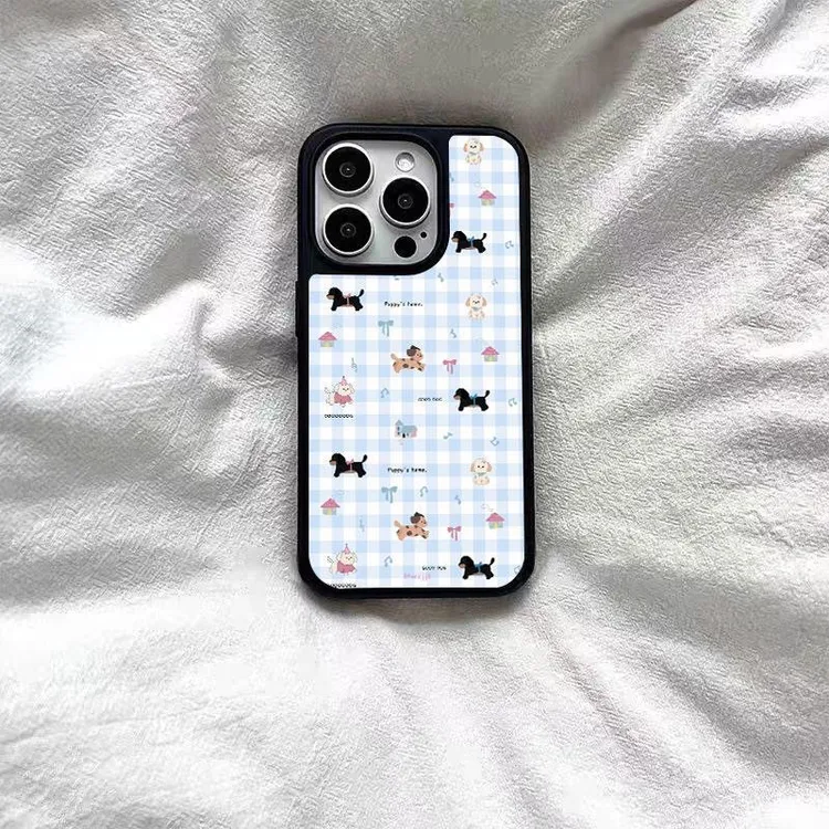 ins蓝格纹小狗适用苹果16PRO/15/14手机壳iPhone13新款12PRO刀锋