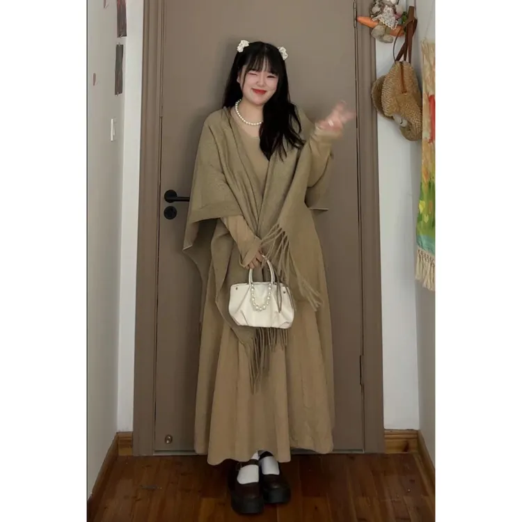 大码女装韩版慵懒风遮肉显瘦连衣裙流苏披肩搭配高级感长裙85062