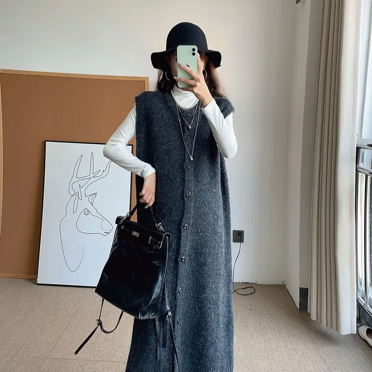 孕妇装春秋套装时尚宽松韩版潮妈毛衣背心裙打底连衣裙针织两件套