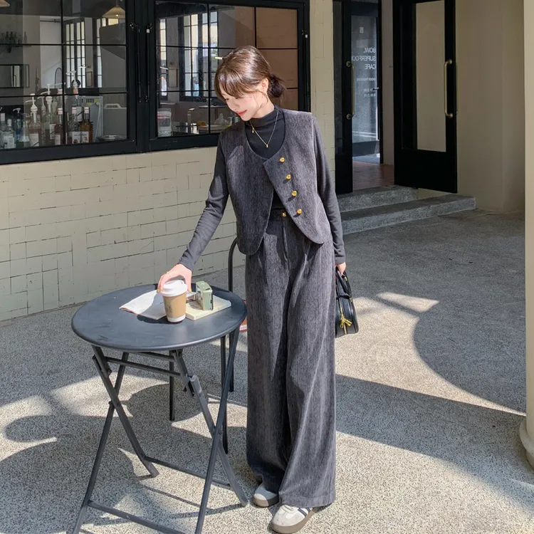 轻熟风简约通勤套装裤女2025春秋新款复古老钱风马甲打底衫阔腿裤