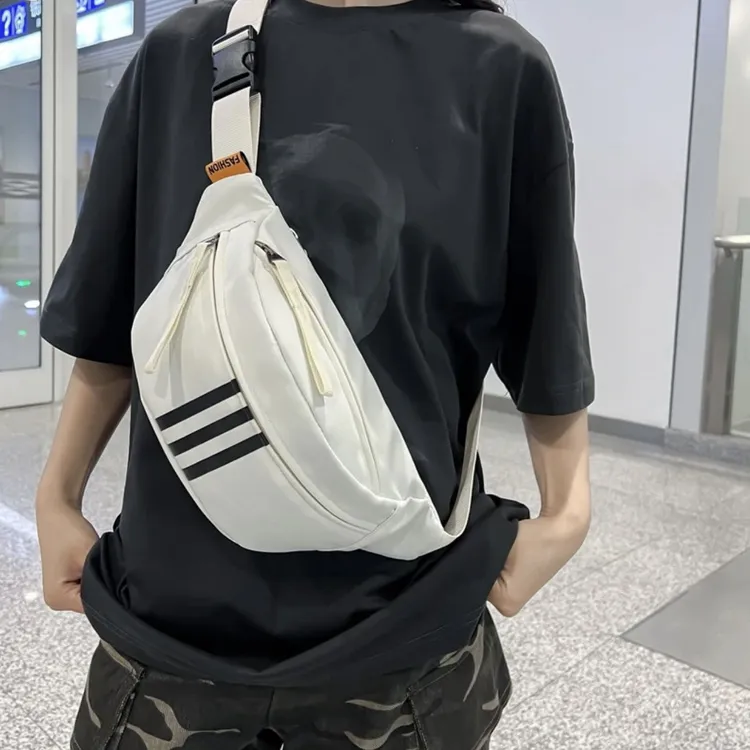 时尚高品质休闲单品运动休闲百搭斜挎包旅游大容量个性潮流单肩包