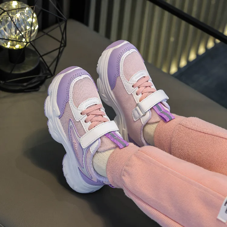 女童运动鞋2025年春季新款网面透气儿童跑步鞋韩系潮流小女孩鞋子