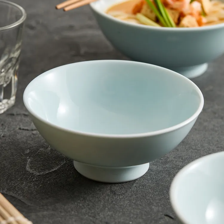 德化青瓷餐具2025新款高颜值特别好看的陶瓷碗家用吃饭的碗汤面碗