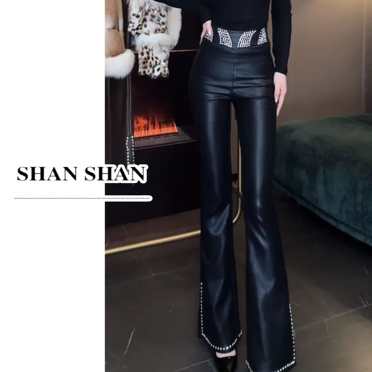 SS姗姗 秋冬时尚显气质腰头钻下摆开叉钻休闲微喇裤 51270553-617