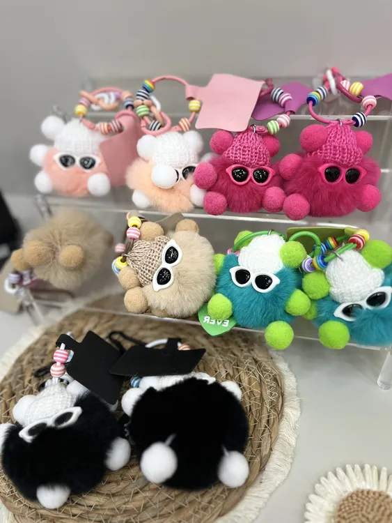 可爱獭兔毛小煤球毛球汽车钥匙扣挂件ins网红毛绒书包包挂饰礼物