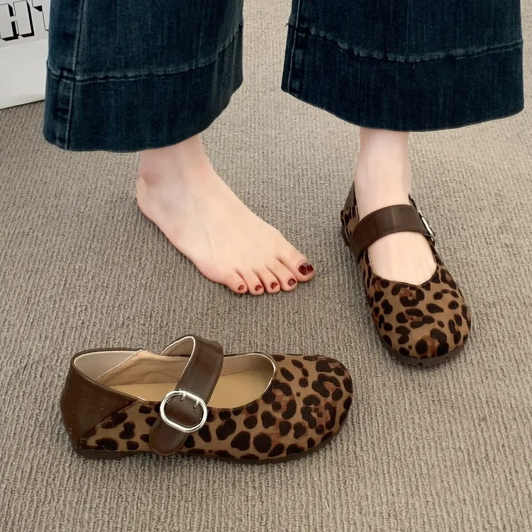 玛丽珍女鞋子女款2025新款秋季配裙子平底孕妇豆豆豹纹单鞋子女鞋