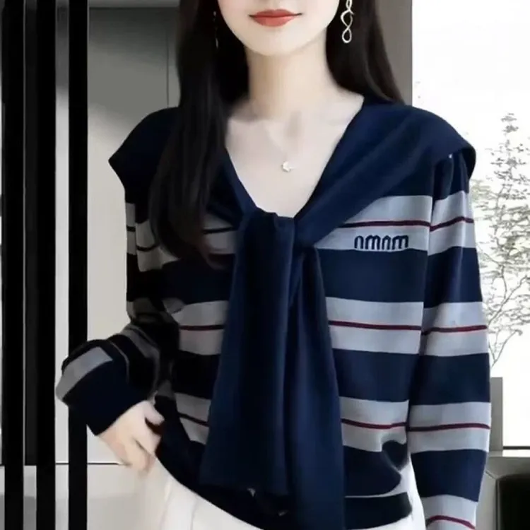 【80-180斤】早秋条纹刺绣字母披肩上衣女法式v领撞色时尚开衫外套