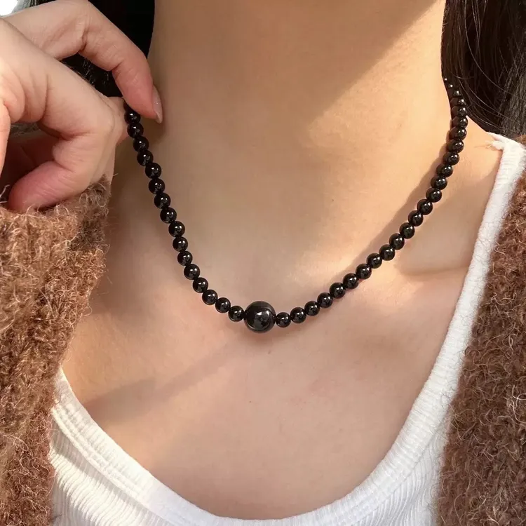 玛瑙吊坠项链女款百搭配饰轻奢小众高级感锁骨链精美饰品颈链挂链