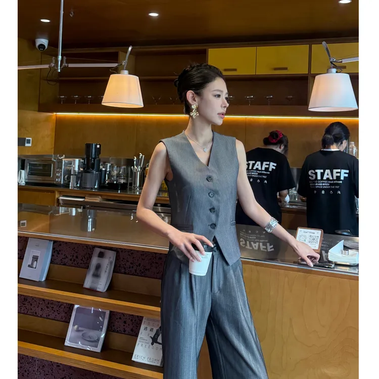 时尚套装女夏季两件套高级感马甲显瘦裤子