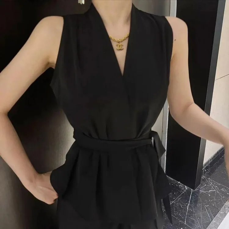 纯欲法式气质无袖背心女夏季新款修身显瘦高级感绑带外穿衬衫上衣