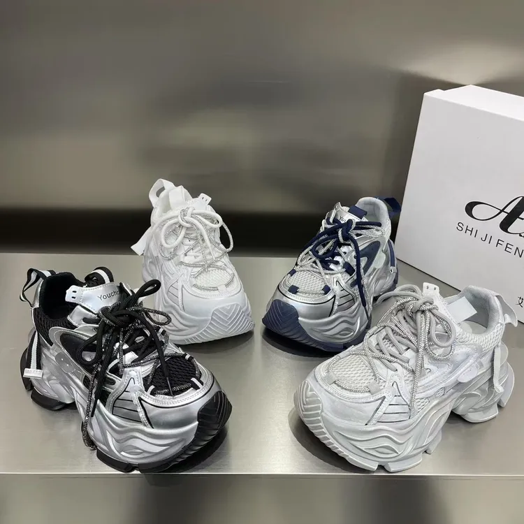 时尚爆款老爹鞋女2025年新款厚底松糕休闲鞋百搭透气增高轻便单鞋