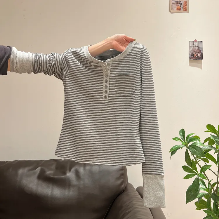 复古条纹圆领撞色长袖T恤女秋季2025新款半开领甜辣妹上衣设计感