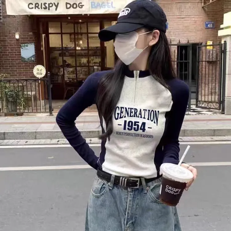 长袖印花T恤女显瘦卡通少女风设计感灰色撞色正肩百搭常规款减龄