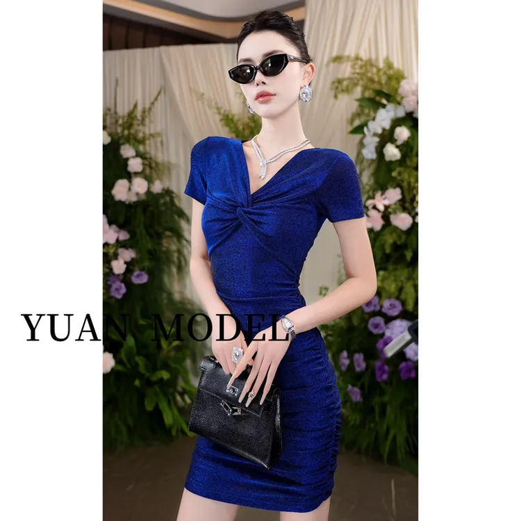 YUAN MODEL/媛老板-【蓝色妖姬】时尚扭结气质V领连衣裙显瘦 052233