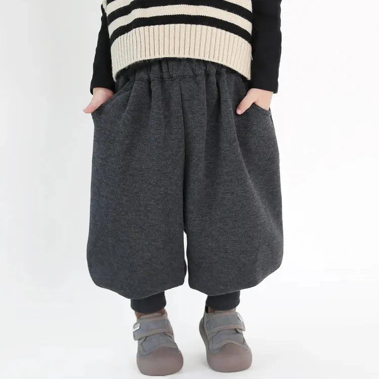 儿童宝宝灰色卫裤2025秋冬新款男童女童束脚裤灯笼裤裤冬款裤子