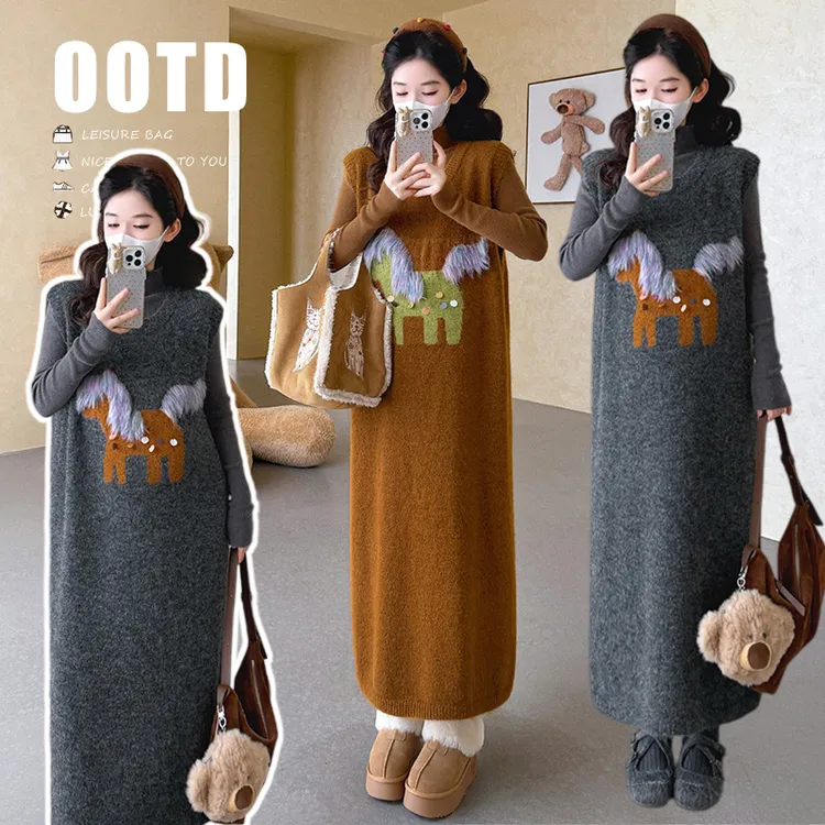 孕妇套装秋冬2026新款时尚独特漂亮刺绣卡通孕妇打底背心裙两件套