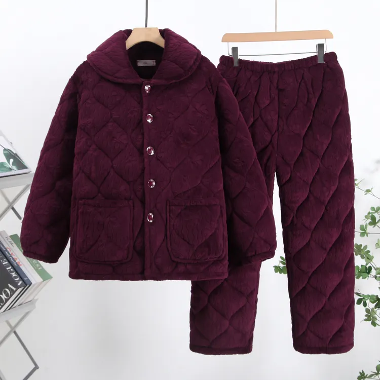 冬季中老年妈妈夹棉睡衣三层加厚珊瑚绒家居服女士加大码睡衣套装