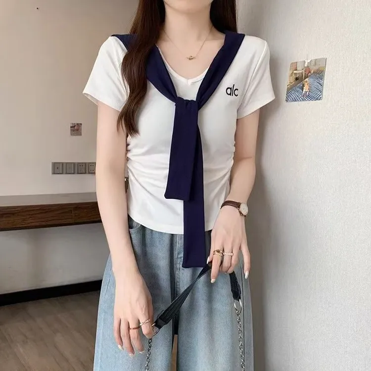 夏季新款时尚撞色V领拼接披肩设计感短袖T恤女修身显瘦百搭上衣女