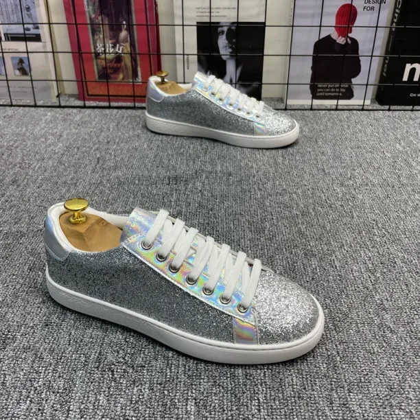 2025秋冬新款男士时尚潮流亮面个性百搭透气软底休闲板鞋低帮潮鞋