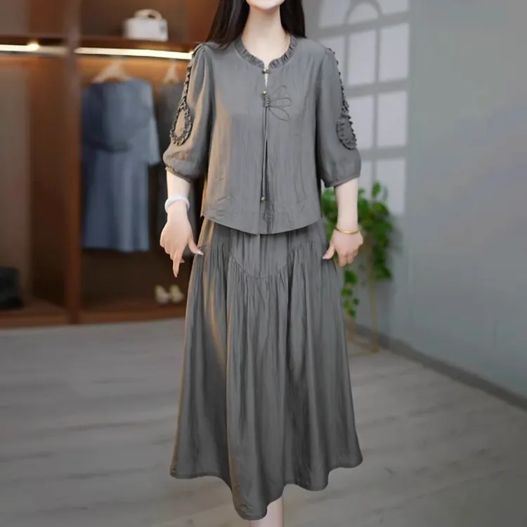 香依气质轻奢设计感假两件连衣裙2025春夏新款修身减龄百搭中长裙