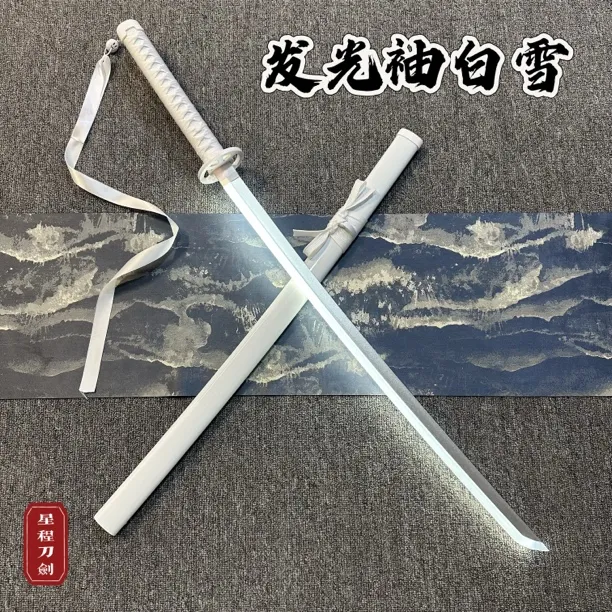 【正品】发光袖白雪光剑带灯充电cos居合剑道木刀带鞘拔刀剑木制竹