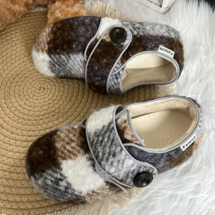 飞跃2025秋冬季新款复古圆头加绒厚底保暖棉鞋时尚潮流舒适勃肯鞋