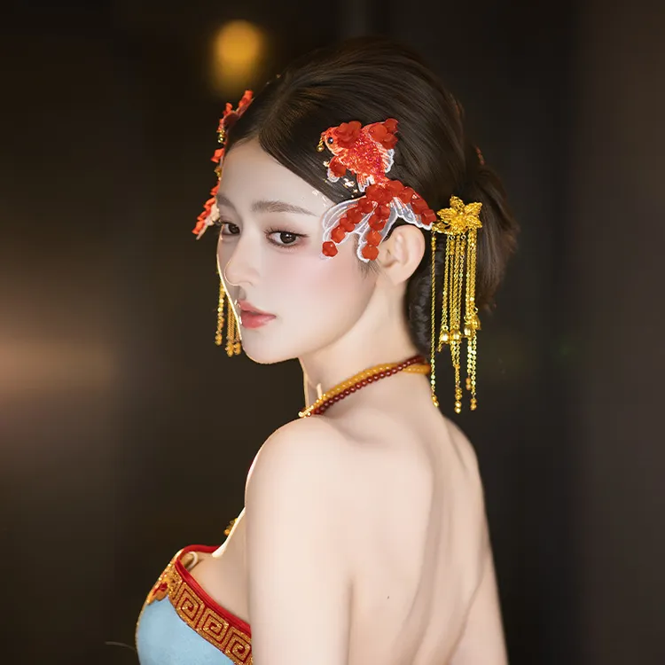 婚庆饰品 新中式新娘头饰仿真红色锦鲤国风发钗晨袍发饰品MT0339