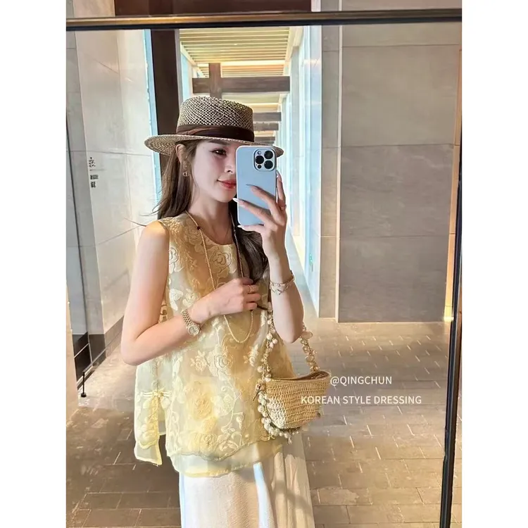 爆款设计感新中式盘扣精致提花双层显瘦上衣