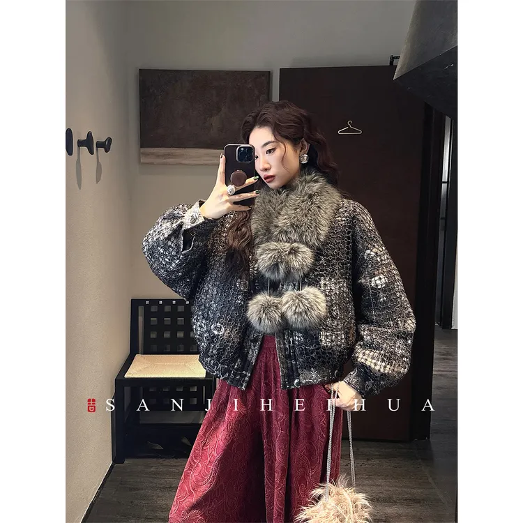 三吉黑花【玲珑阁】新中式刺绣提花鹅绒服巨好看冬装外套90白鹅绒