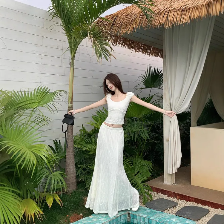 实拍~ 法式蕾丝提花u领半透上衣+鱼尾半身裙时尚套装韩版女装新款