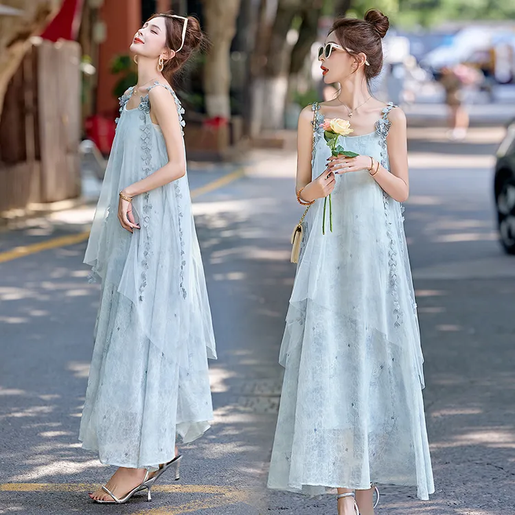 法式甜美吊带薄纱连衣裙女2025年夏季新款度假风温柔减龄大摆长裙