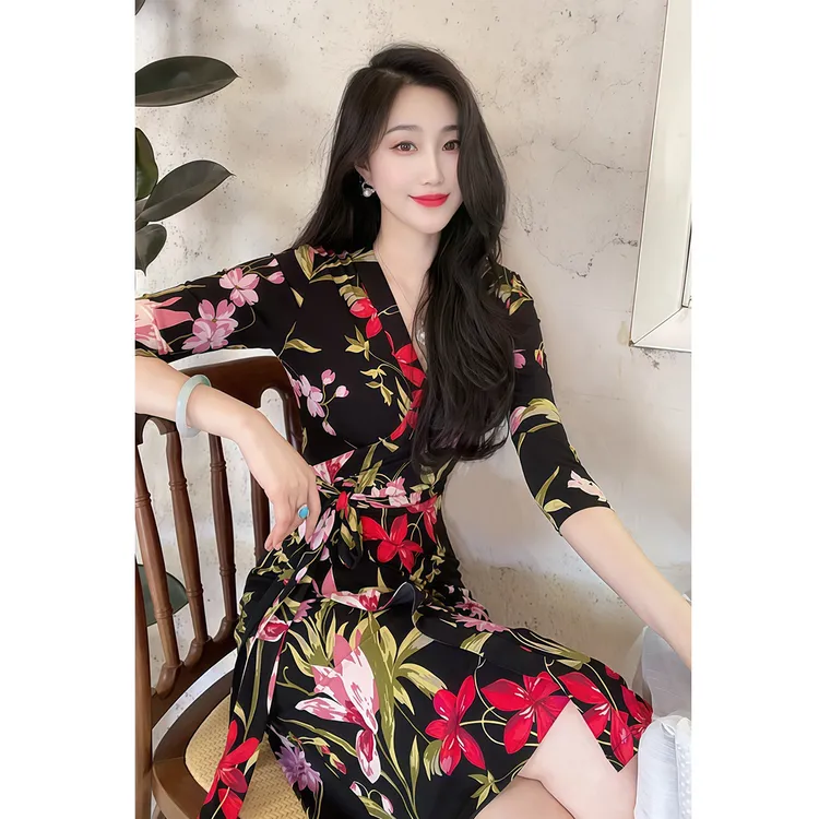 短款 梦境木棉裹身裙一片式V领气质修身百搭碎花连衣裙茶歇裙