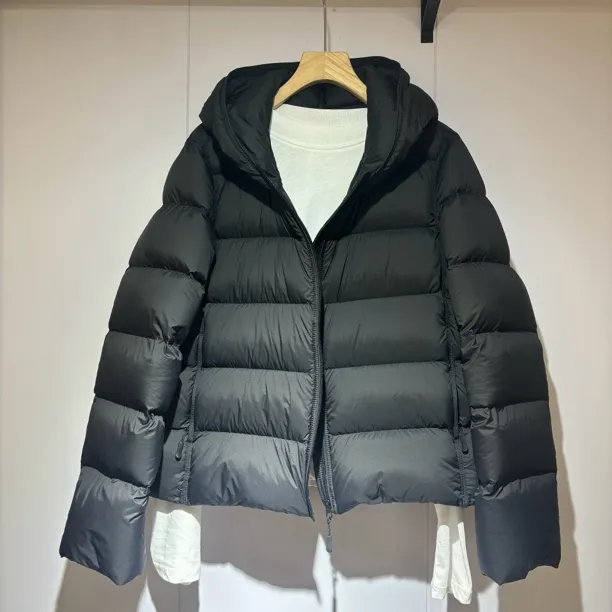 爱姐家/天花板新款J南90白鸭绒云朵般触感连帽款 羽绒服