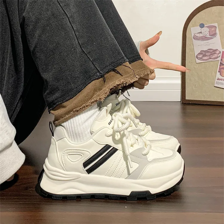 人本情侣鞋运动鞋网红爆款冬季新款百搭厚底休闲鞋透气跑步鞋鞋子