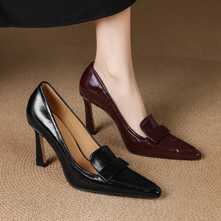 2026春秋新款时尚法式高跟鞋细跟优雅女士复古气质浅口鞋尖头