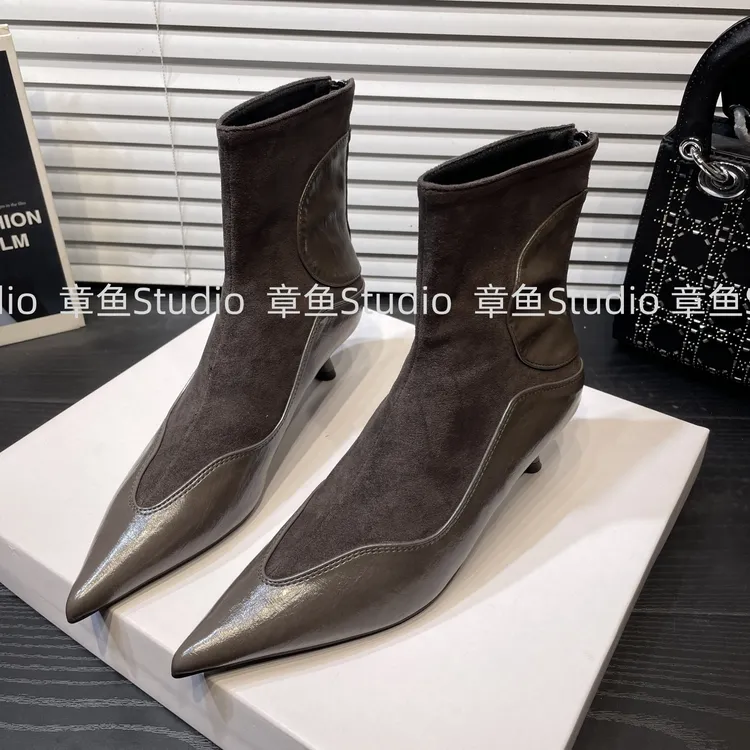 法式绒面拼接洋气尖头高跟短靴女2025秋冬新款细跟弹力短筒瘦瘦靴