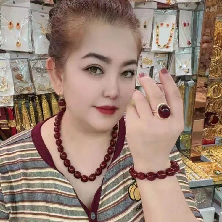 铜合金亚克力手镯 铜合金亚克力许我耀眼时尚饰品红色串珠