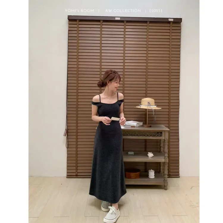 YOMI小个子【入秋私语】极简风灰色收腰连衣裙温柔气质秋季显瘦显白