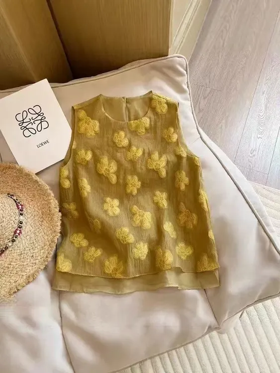 韩版时尚刺绣花朵圆领背心女夏外穿高级感无袖T恤宽松百搭上衣潮