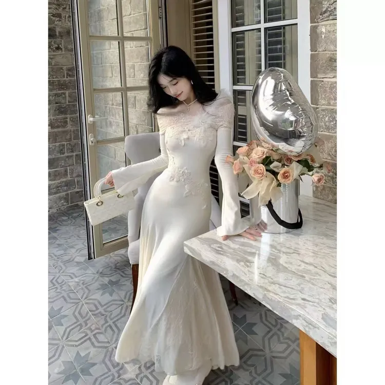 Blovelan烟纱雅梦 纯欲温柔羽毛拼接蕾丝亲肤鱼尾大码半身裙5399