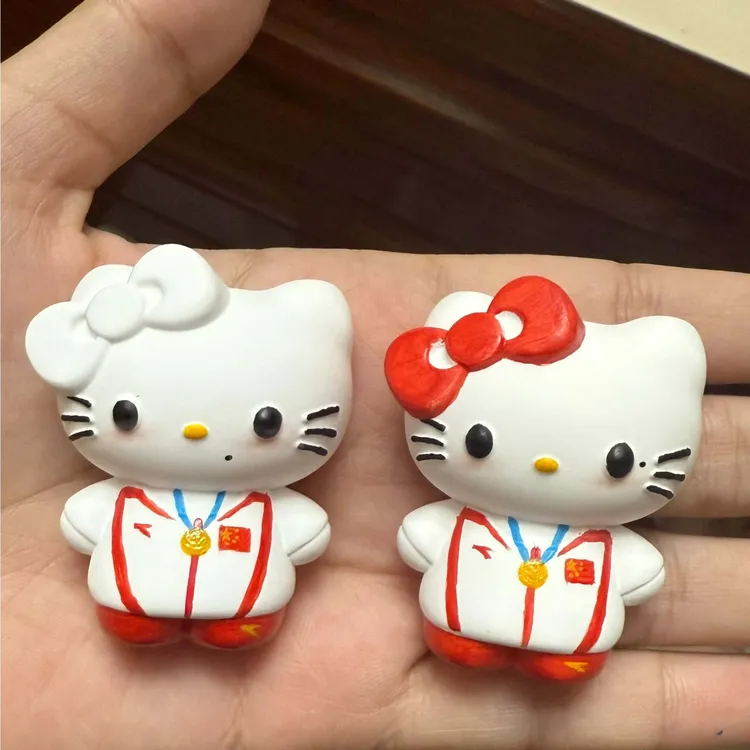 莎头合组周边树脂kt猫孙颖莎王楚钦可爱装饰摆件高颜值收藏送礼物