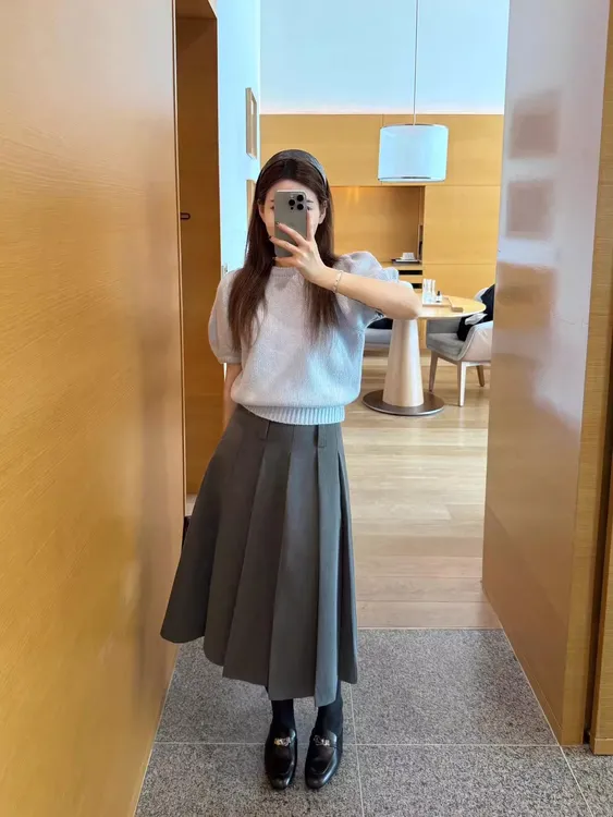韩系简约套装套头短袖针织衫上衣女秋季高腰A字百褶半身裙两件套