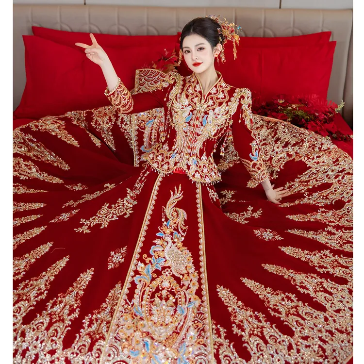 高级秀禾服丝绒彩绣2025新款新娘凤冠霞帔结婚龙凤褂中式婚服嫁衣