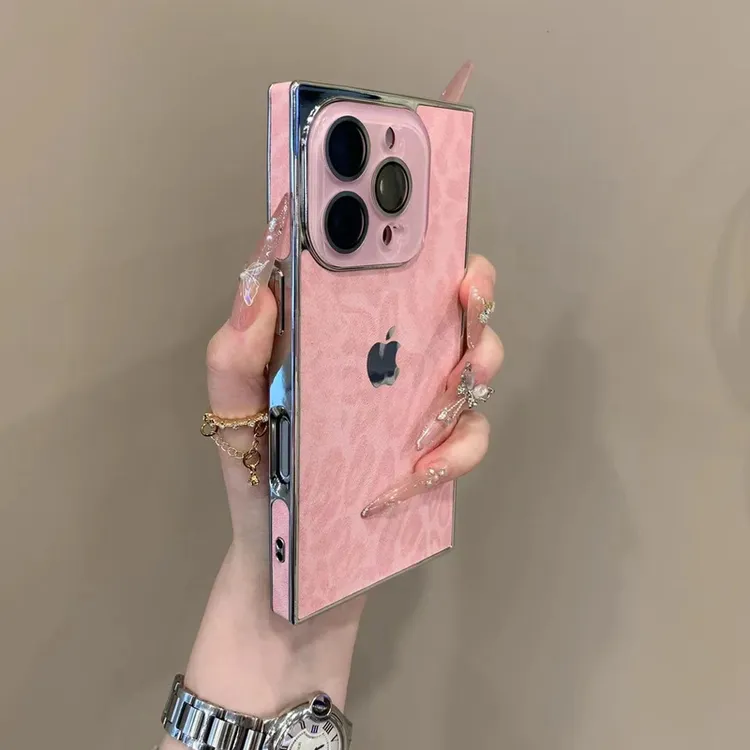 轻奢全包边豹纹皮质适用iPhone16手机壳15promax个性14水晶膜13软